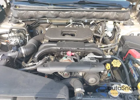 2010 Subaru Outback 2.5I Premium z USA, uszkodzony, nr VIN 4S4BRBCC3A3382746